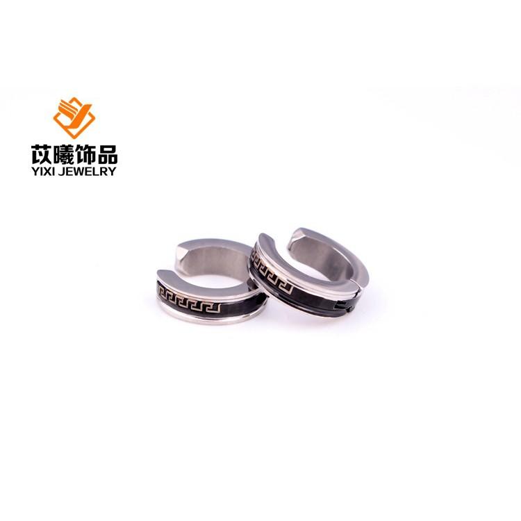 Bông tai nam hoa tai khuyên tai nam hiphop dáng trơn hình bọ cạp, nhiều hình thép titan cao cấp BTN4