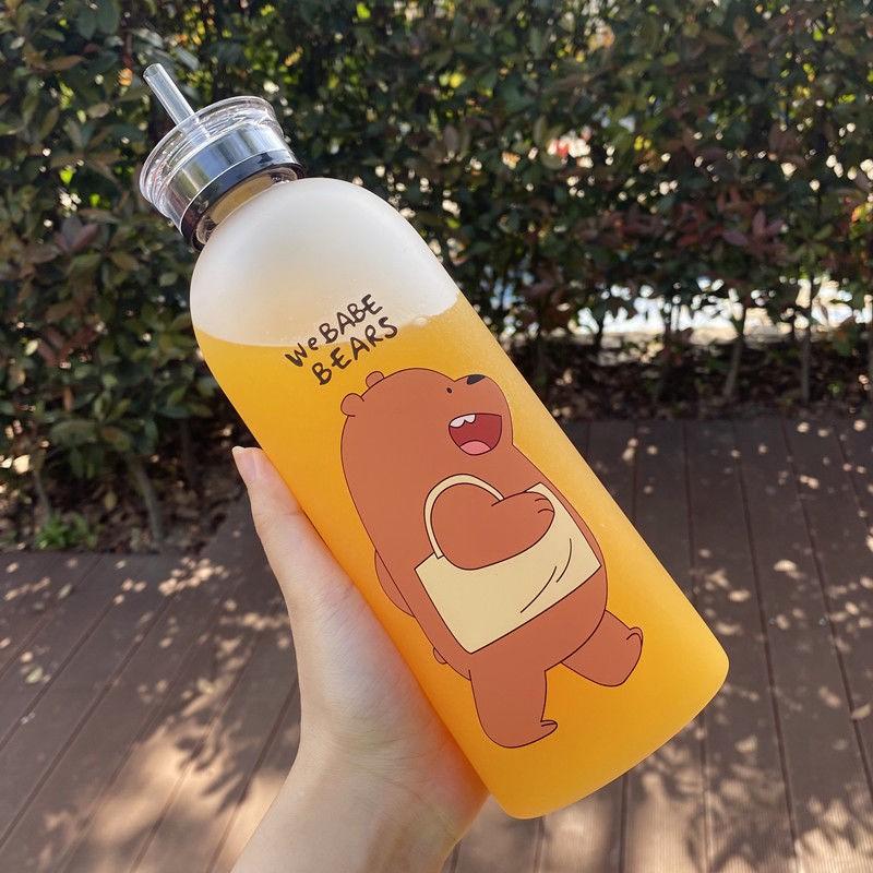 Bình Đựng Nước Cute 900ml Hàn Quốc Nhựa Cao Cấp Hình Gấu Bear Phụ Kiện 7 món - SHOPGIATOT1989