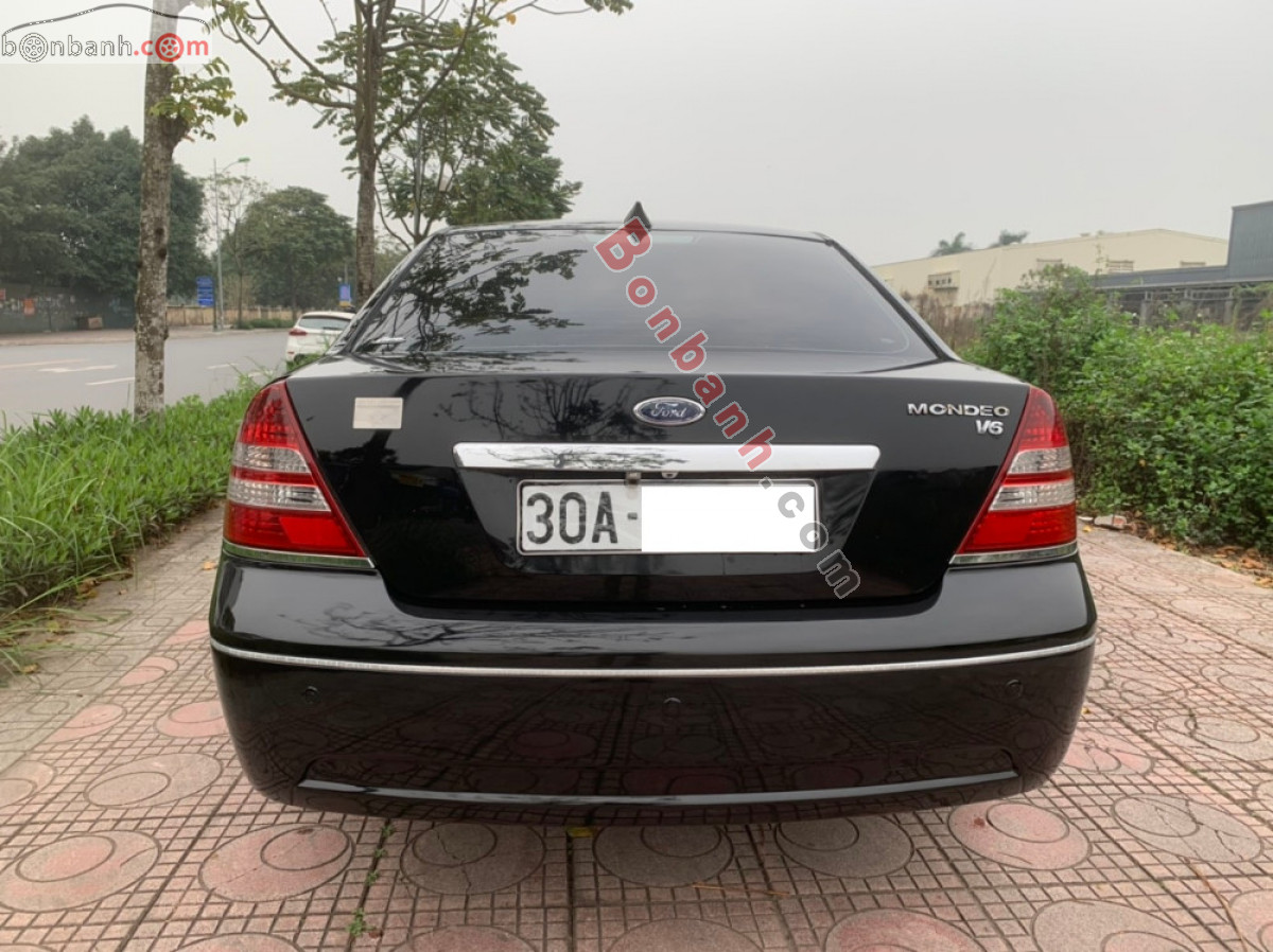 Bộ chắn bùn bánh xe Ford Mondeo