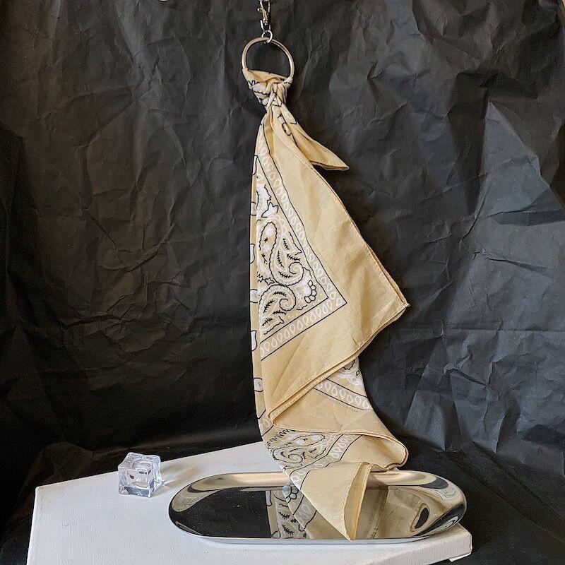 Khăn bandana tặng Móc Chain khuyên tròn cá tính