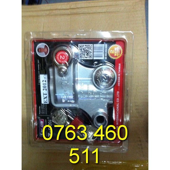 Khóa phuộc trước sirius