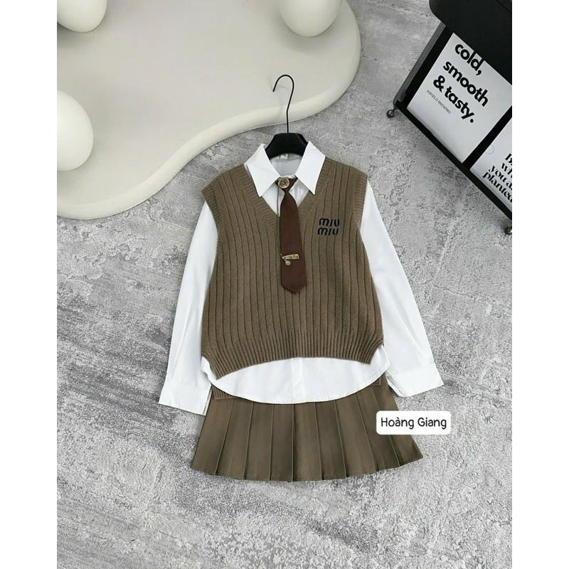sét len 4 món sơ mi+ gile+ chân váy+ cavat miumiu sang chảnh  QCCC LINN BY JOLIE - Màu kaki, Màu kaki