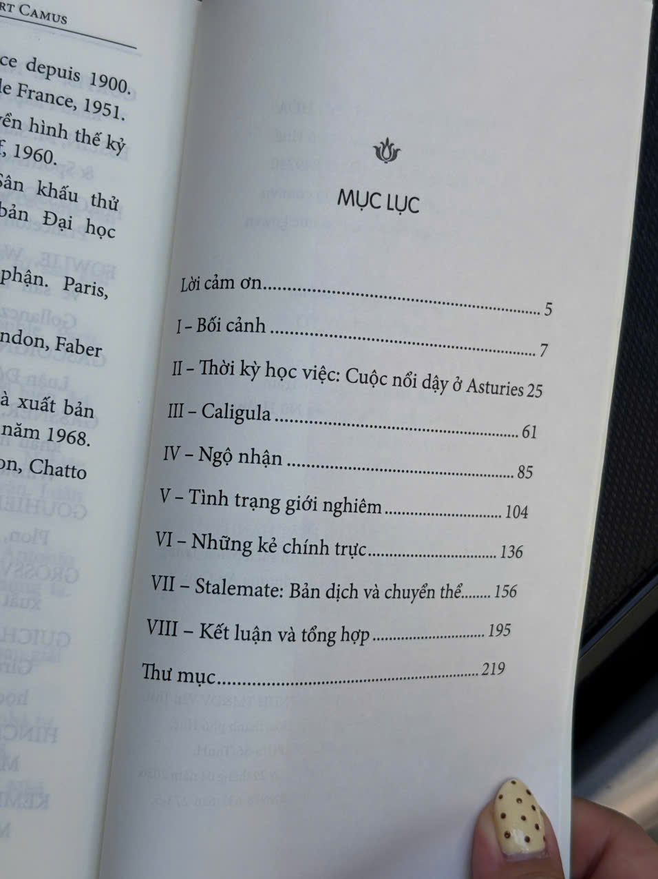 CHỦ NGHĨA HIỆN SINH ALBERT CAMUS - E.FREEMAN- CHIẾN KIỆT dịch - Miền Trung Books