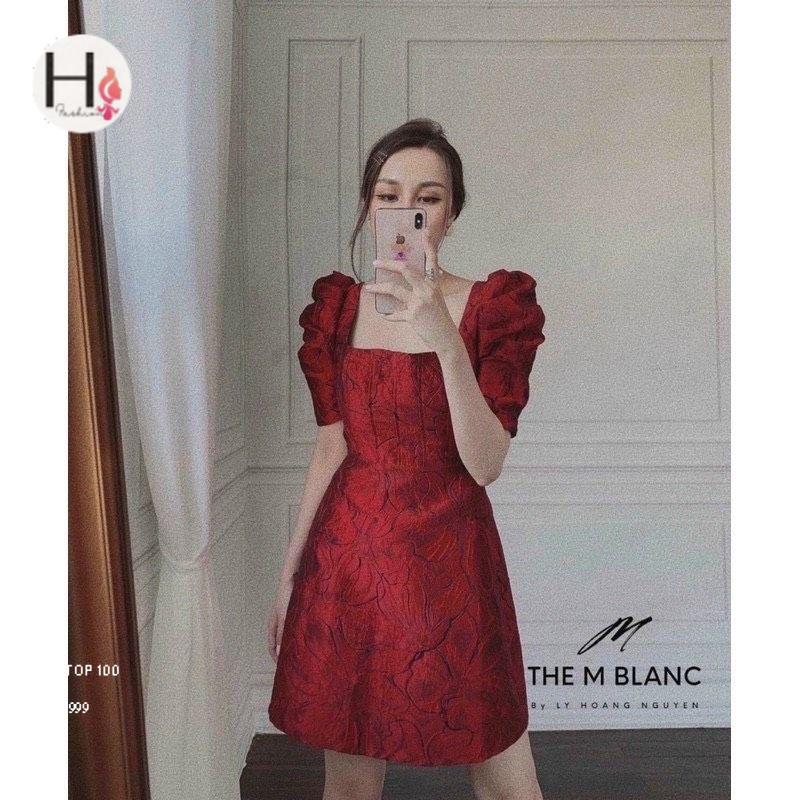ĐẦM GẤM ĐỎ CAO CẤP CỔ VUÔNG, TAY BỒNG SANG CHẢNH