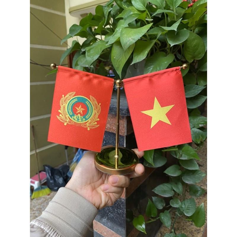 Cờ mini để bàn trang trí