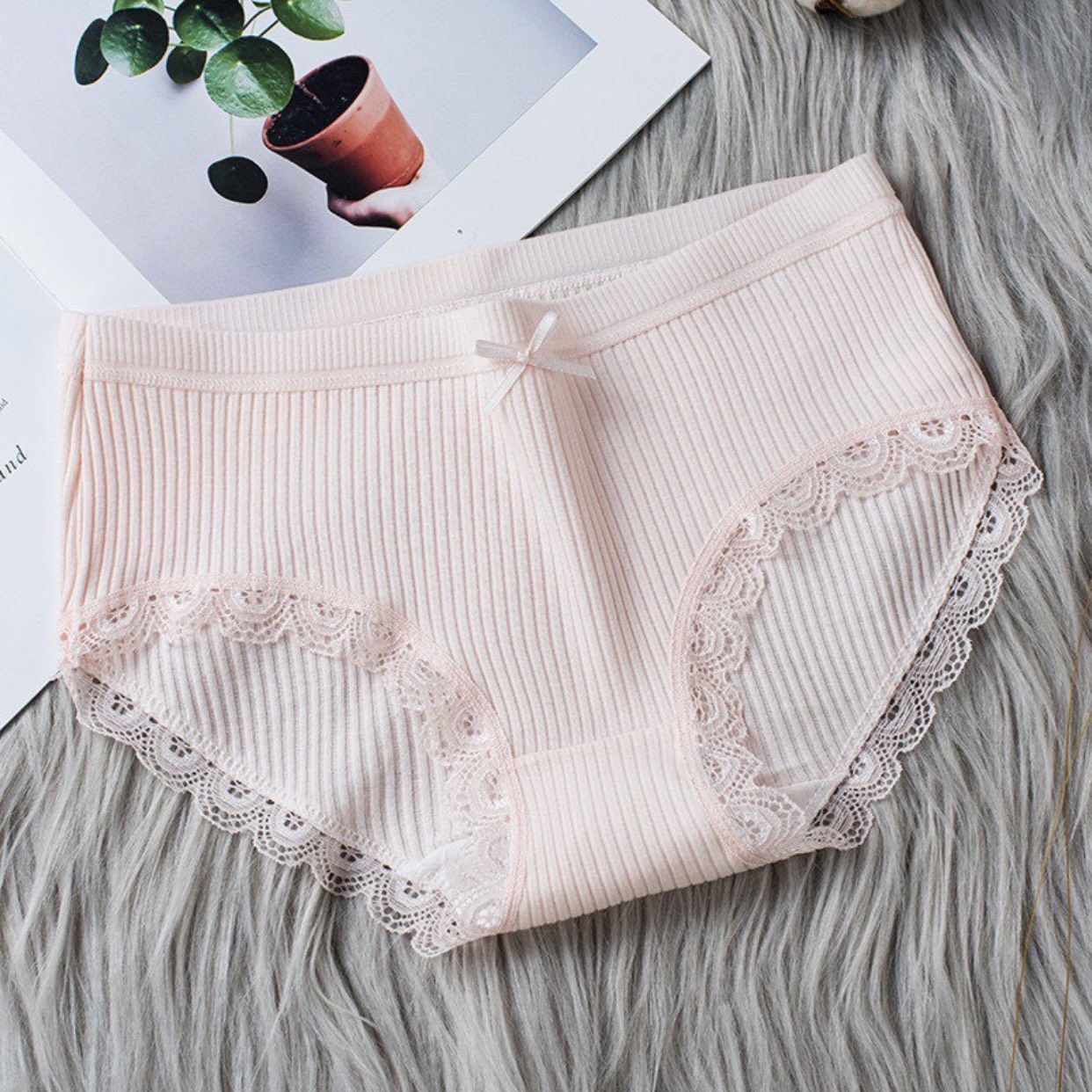 Quần Lót Nữ Cotton Bigsize Viền Ren Kháng Khuẩn D07