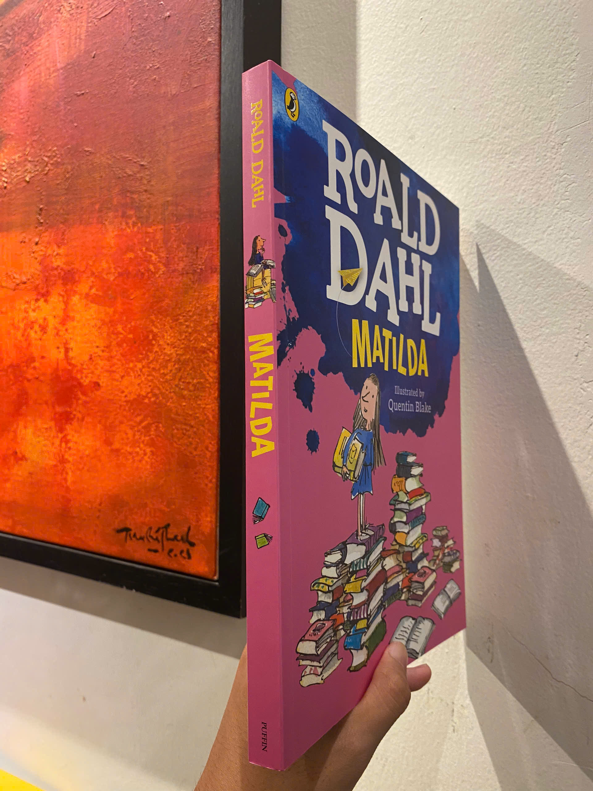 Sách - Matilda (Colour Edition) by Roald Dahl, Quentin Blake - Nhập khẩu UK/English Children Book