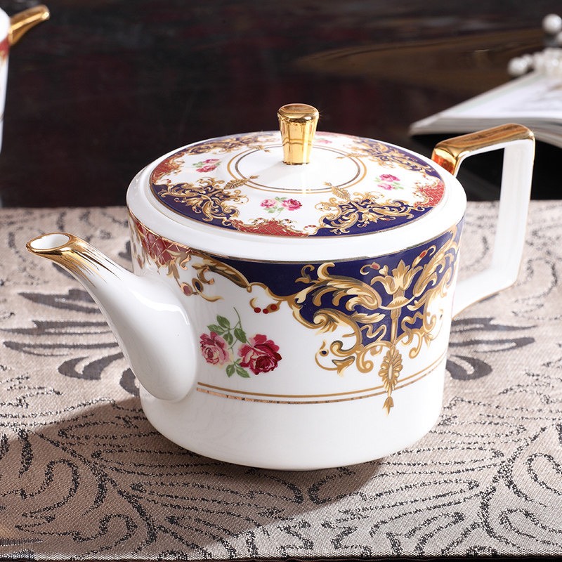 Ảnh thực tế - Bộ trà chiều Châu Âu, Bộ ấm chén sứ xương cao cấp, Bộ tách trà Tặng 6 thìa đồng mạ vàng