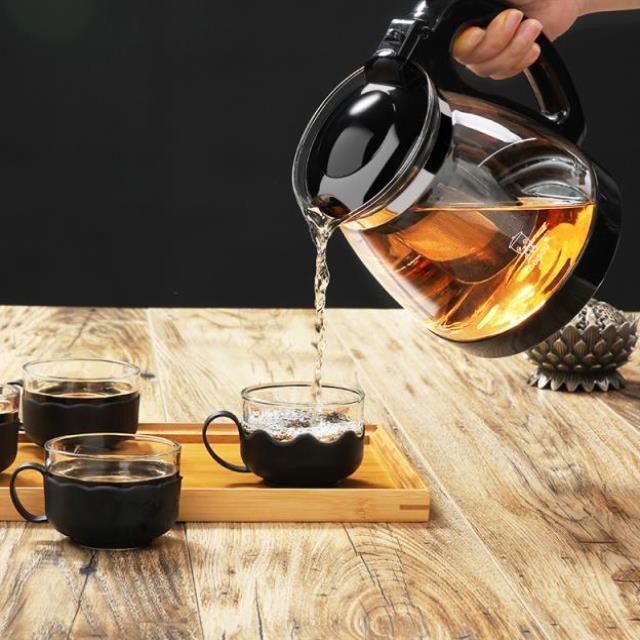 BÌNH LỌC TRÀ KÈM 4 LY THỦY TINH KÈM HỘP - JL