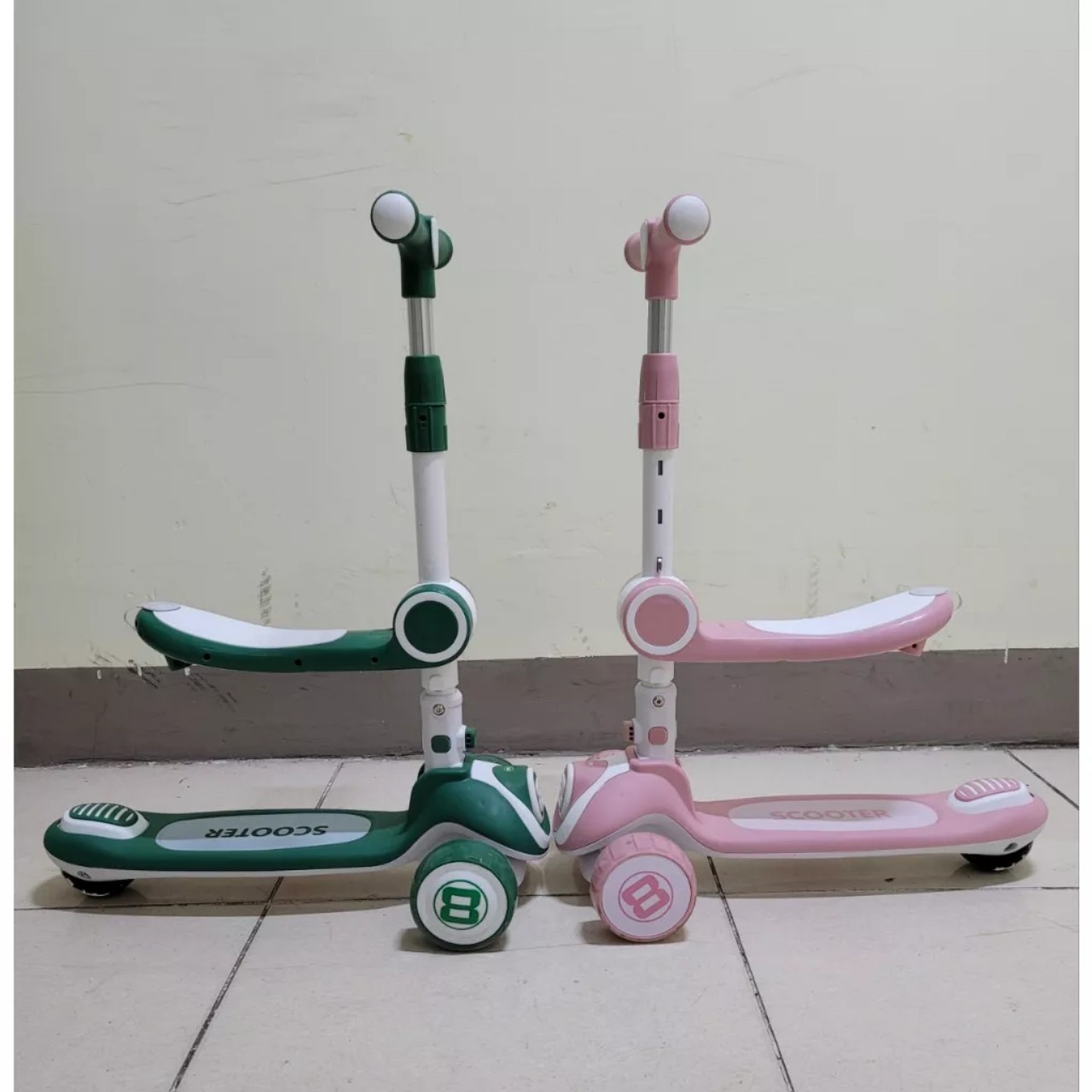 Xe Chòi Chân cho bé, Xe truợt Scooter cho bé 3 in 1, chính hãng, ba bánh phát sáng, có nhạc vui nhộn chịu lực đến 80kg
