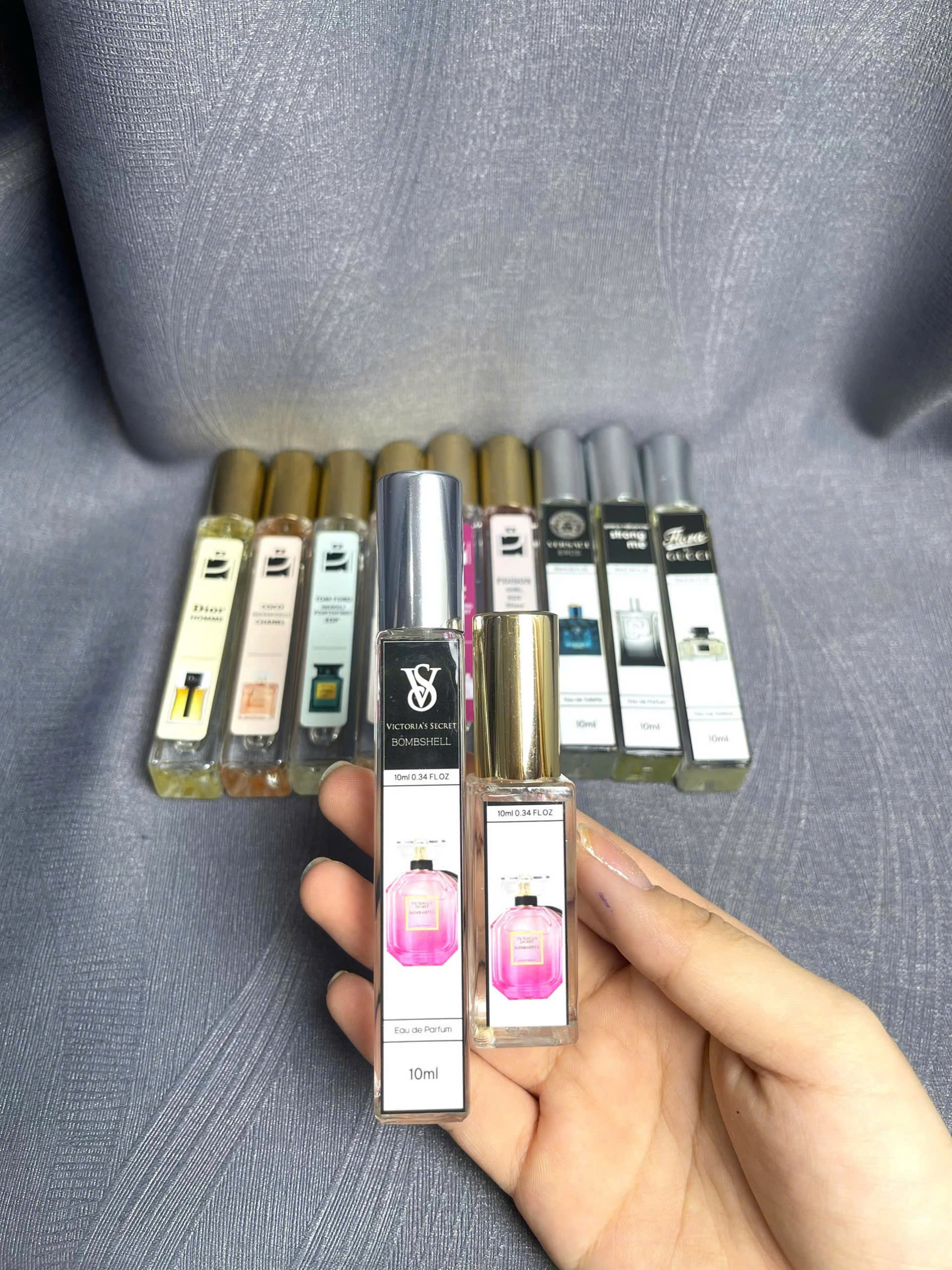 Tinh dầu nước hoa dạng xịt 10ml Vic.to.ri.a's Sec.ret Bom.bshell ngọt ngào, dễ thương