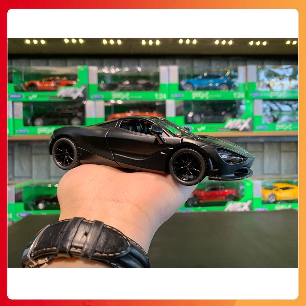 Mô hình xe Mclaren 720S tỉ lệ 1:32 - Màu đen
