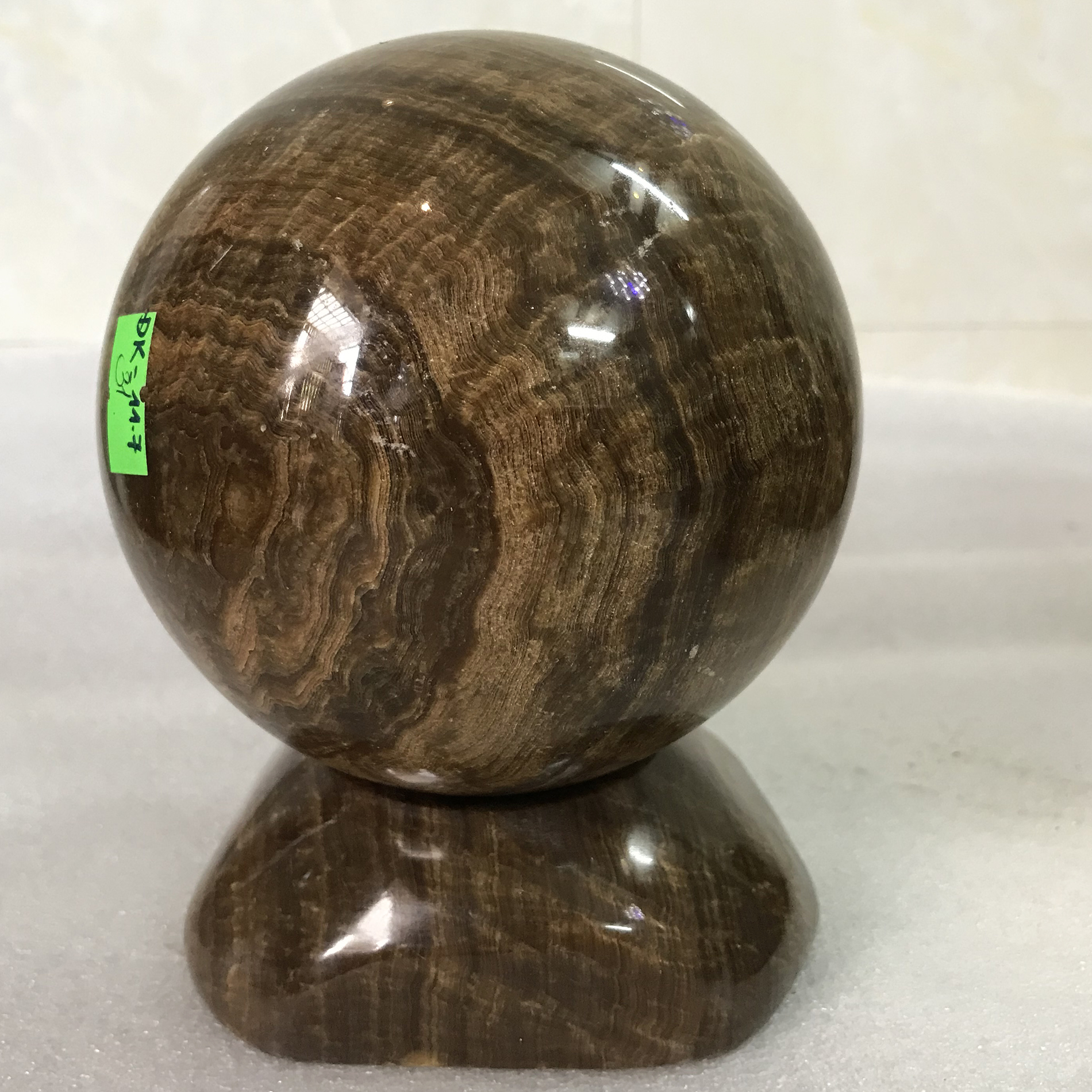 Cầu bi phong thủy 12 cm màu vàng nâu vân gỗ cho người mệnh Kim và Thổ nặng 3kg.VANG.ĐK.12CMX3KG