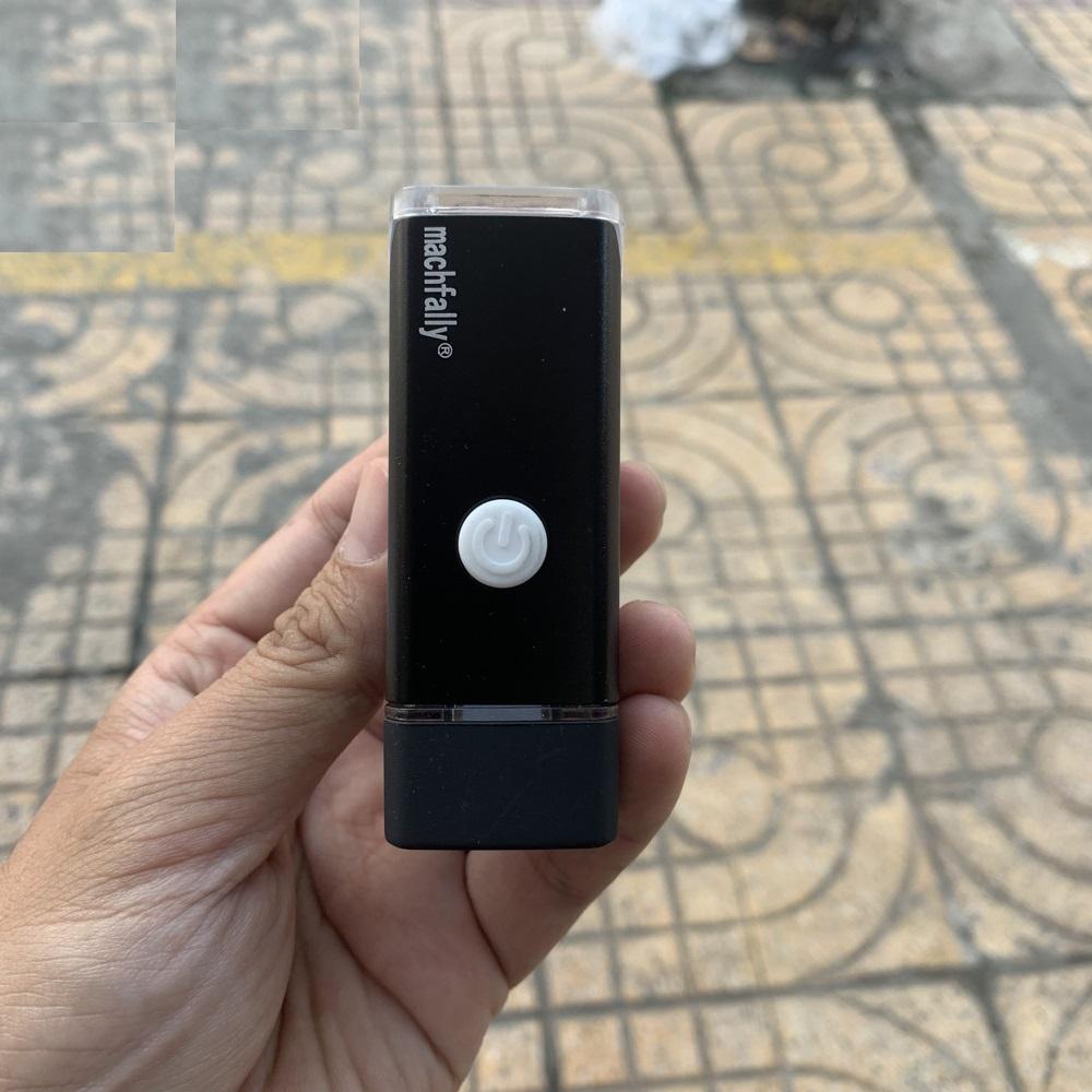 Đèn xe đạp Machfally sạc USB MÀU ĐEN