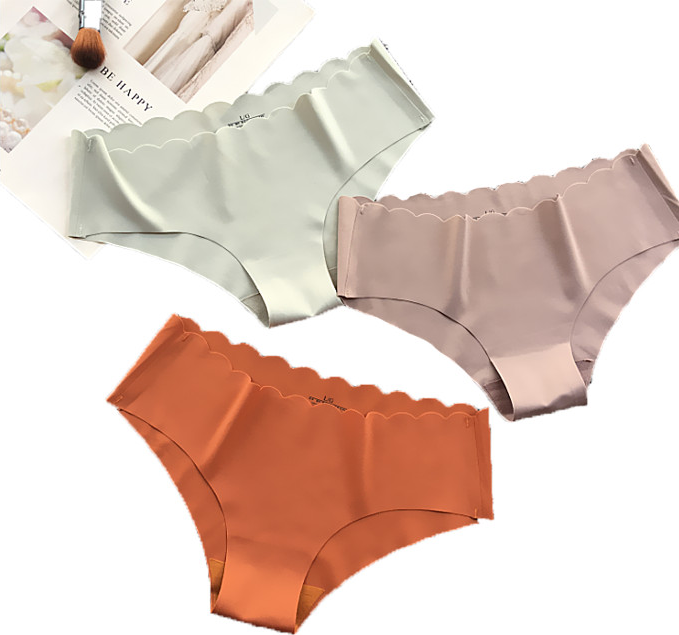 Combo 10 Quần Lót Nữ Vải Su Lượn Lưng Siêu Xịn Mềm Mịn 1033 - Giao Nhiều Màu, Chất Vải Trơn, Mát Lạnh, Ôm Sát Cơ Thể, Phù Hợp Với Nhiều Loại Trang Phục.