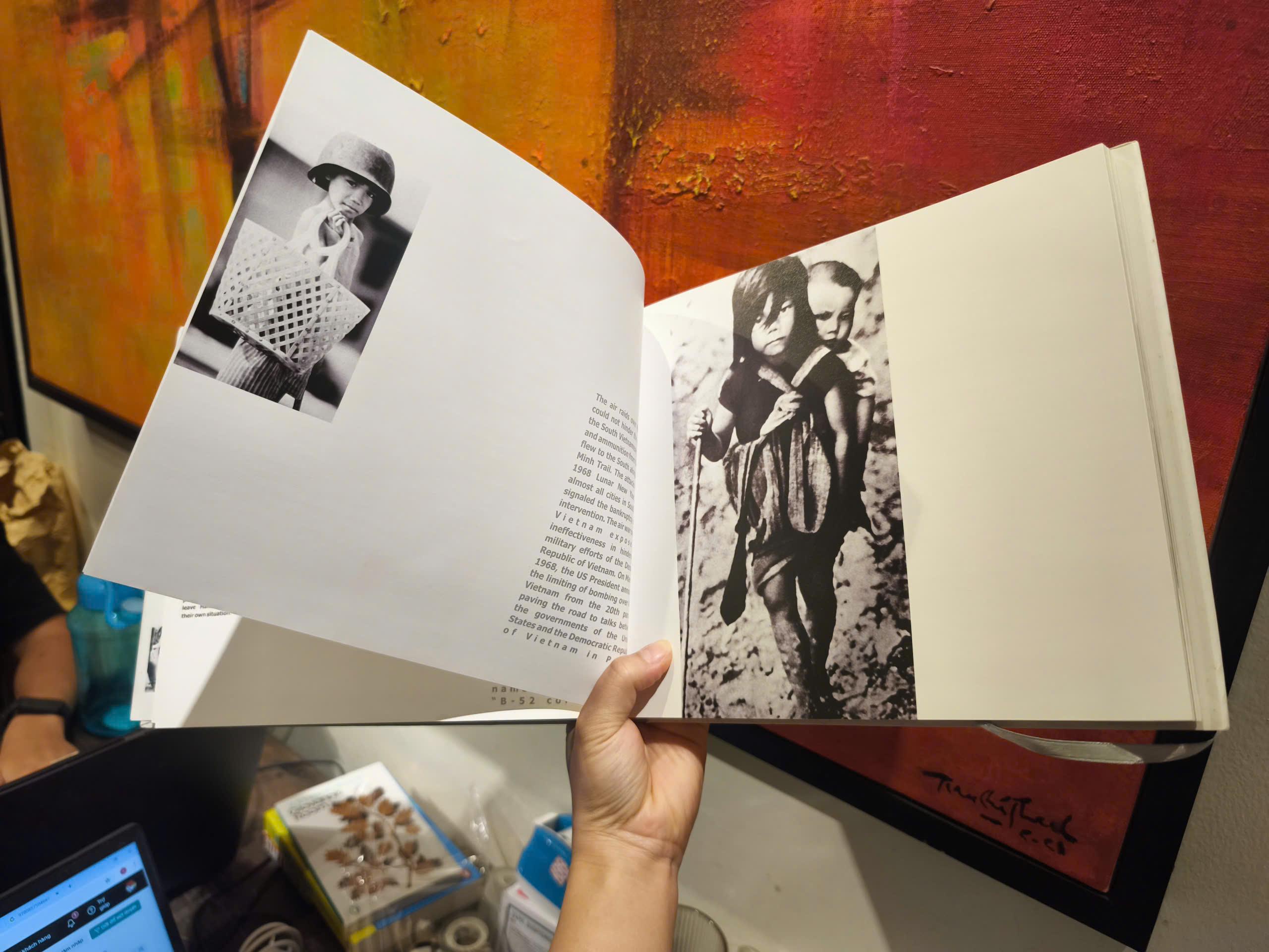 Sách - Life Behind The Front Line : Vietnam 1964 - 1975 by ArtBook