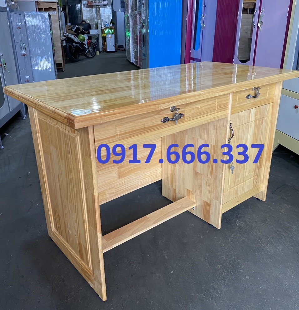 Bàn làm việc dành cho văn phòng gỗ thông cao cấp 1m2