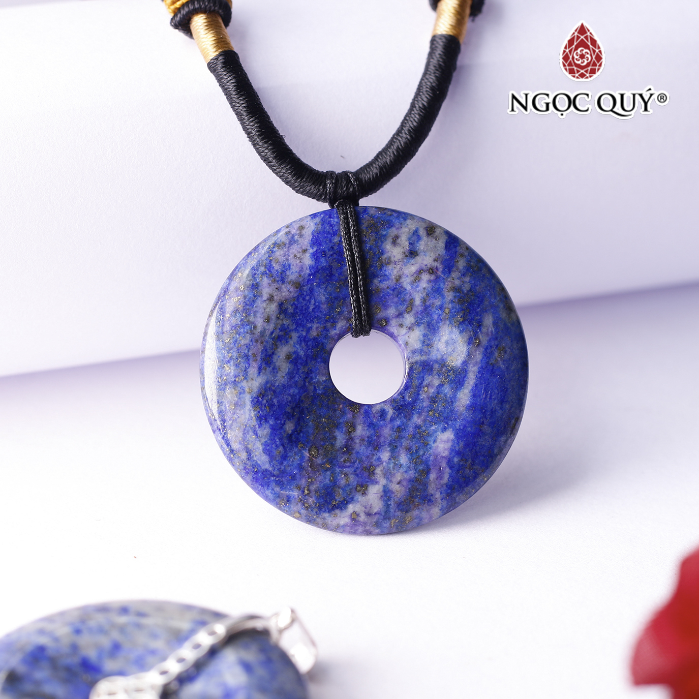 Mặt dây  chuyền đồng điếu đá lapis lazuli 35x5mm ệnh thủy, mộc - Ngọc Quý Gemstones