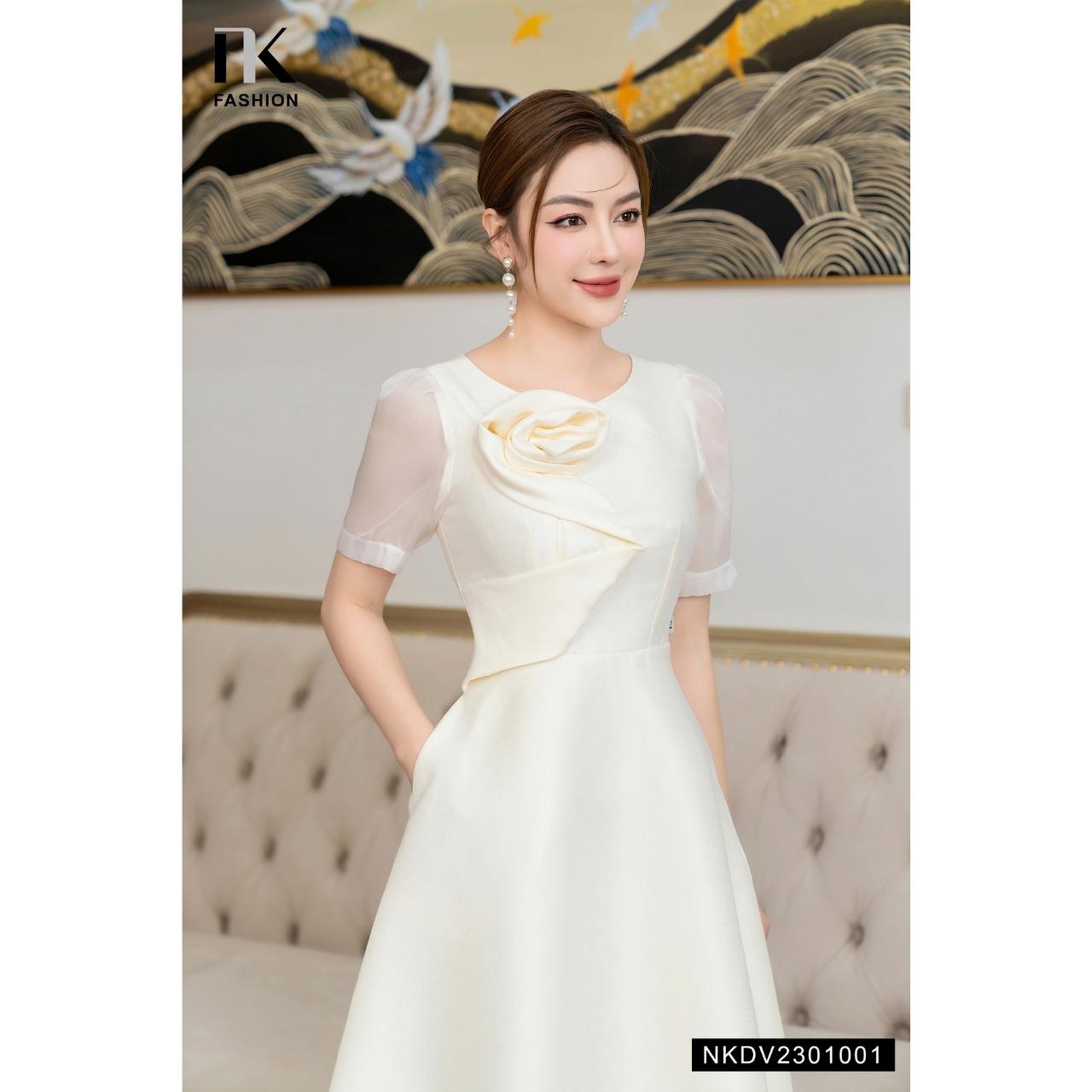 Đầm Gấm Xếp Hoa NK FASHION Dáng Xòe Trẻ Trung Thanh Lịch Chất Vải Nhập Hàn Cao Cấp Không Nhăn NKDV2301001