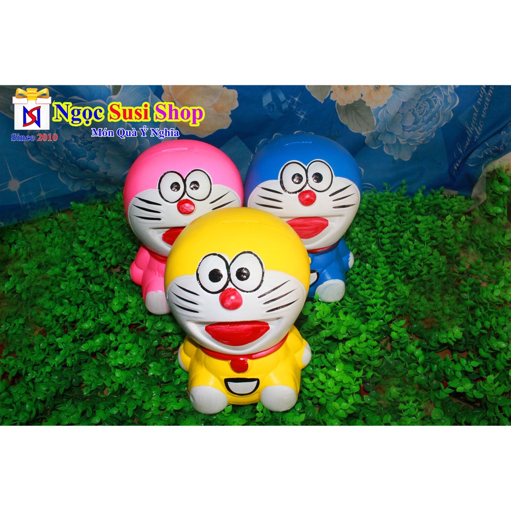 ỐNG HEO ĐẤT TIẾT KIỆM ĐÔRÊMON DORAEMON CHO BÉ - NGẪU NHIÊN MÀU