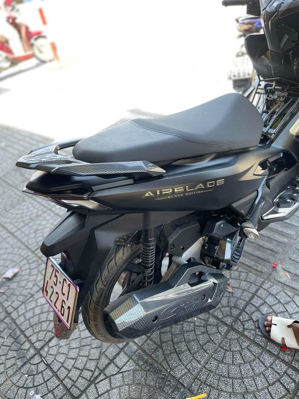 COMBO BỘ ỐP PHỤ KIỆN TRANG TRÍ DÙNG CHO ĐỜI XE AB 2022 2023 2024 - 125 160cc CACBON ( 6 MÓN )