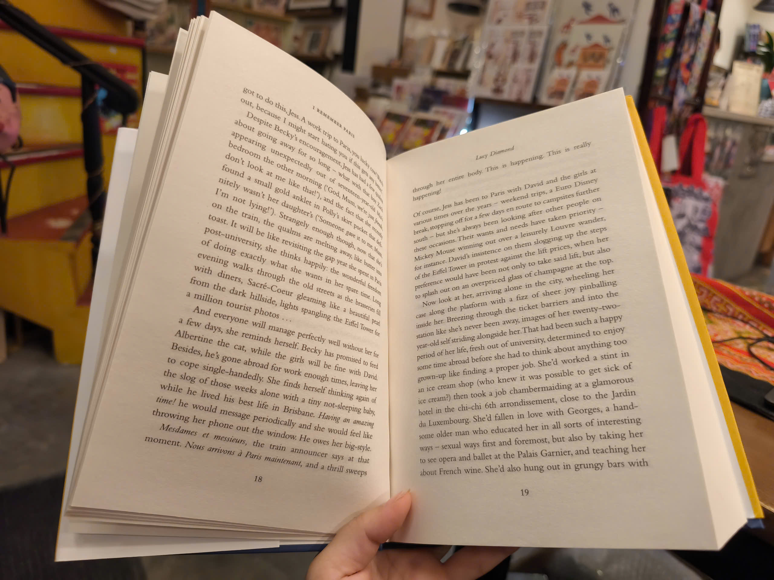 Sách - I Remember Paris by Lucy Diamond | Contemporary Romance Novel / Ngoại văn Nhập khẩu