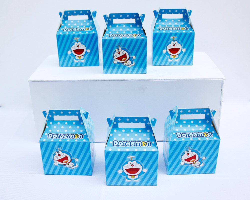 Set đồ trang trí sinh nhật thôi nôi giá rẻ Doraemon