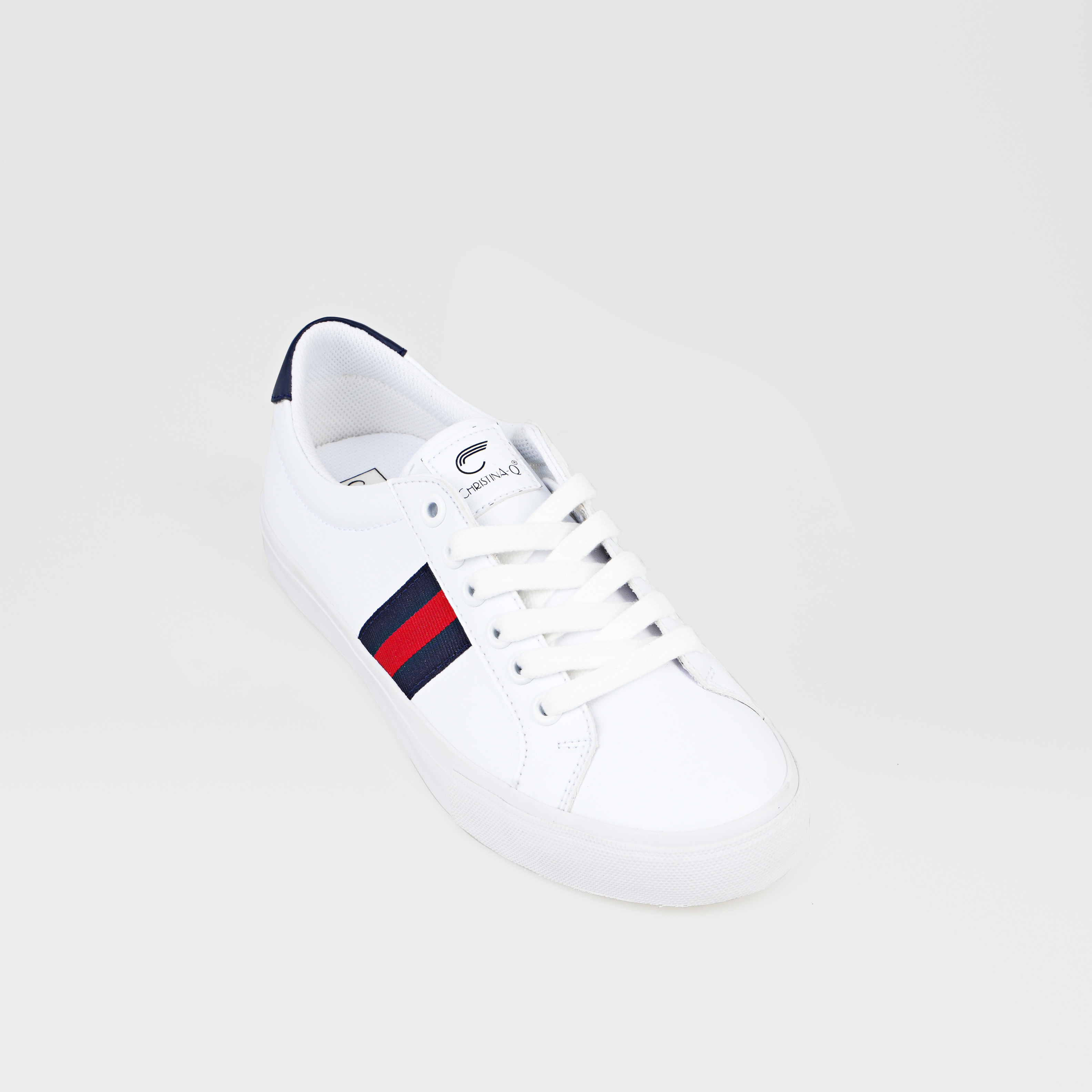 Giày Sneaker Nữ Đế Bằng ChristinA-Q GTT123