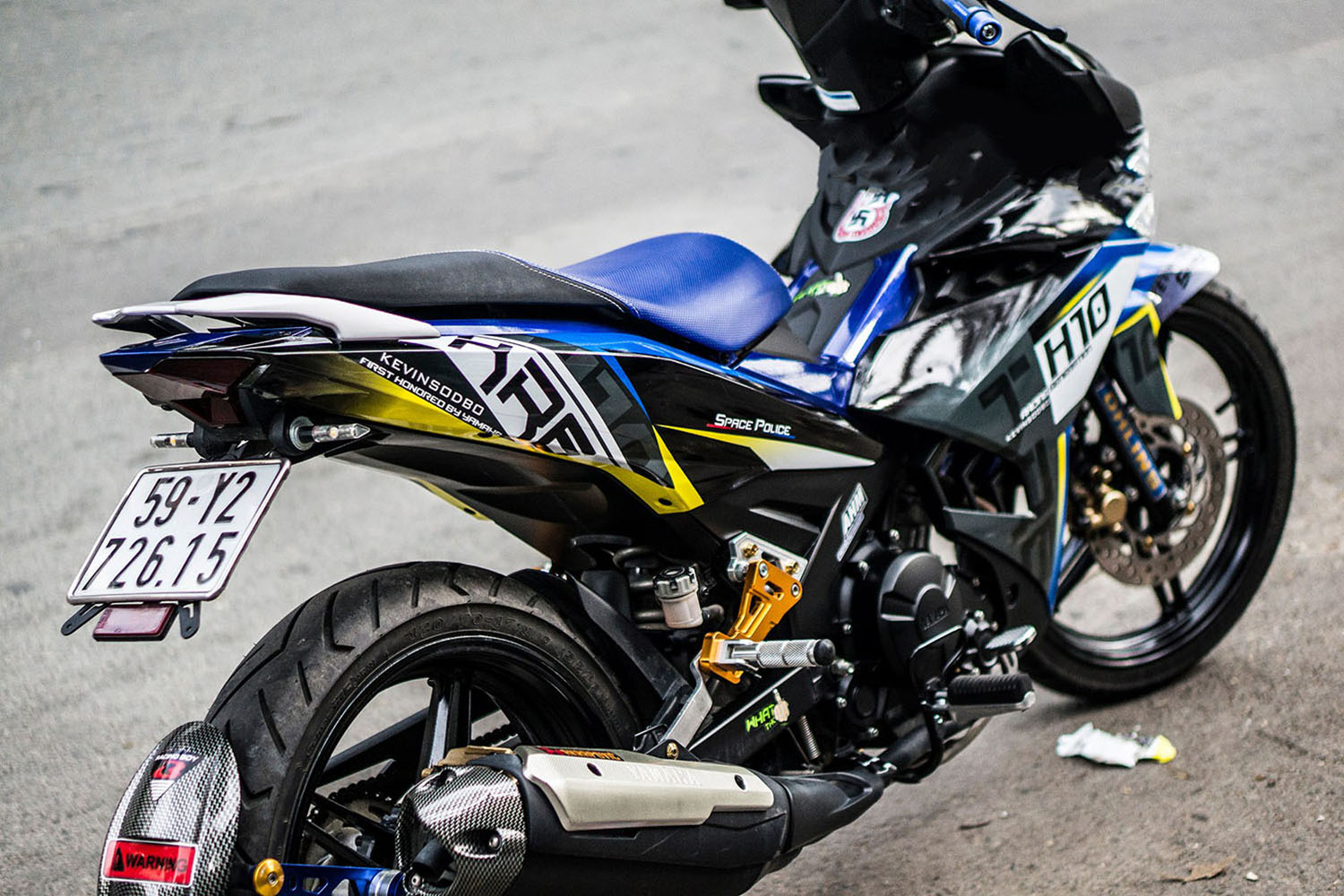 Tem trùm Exciter 150 Space Police
