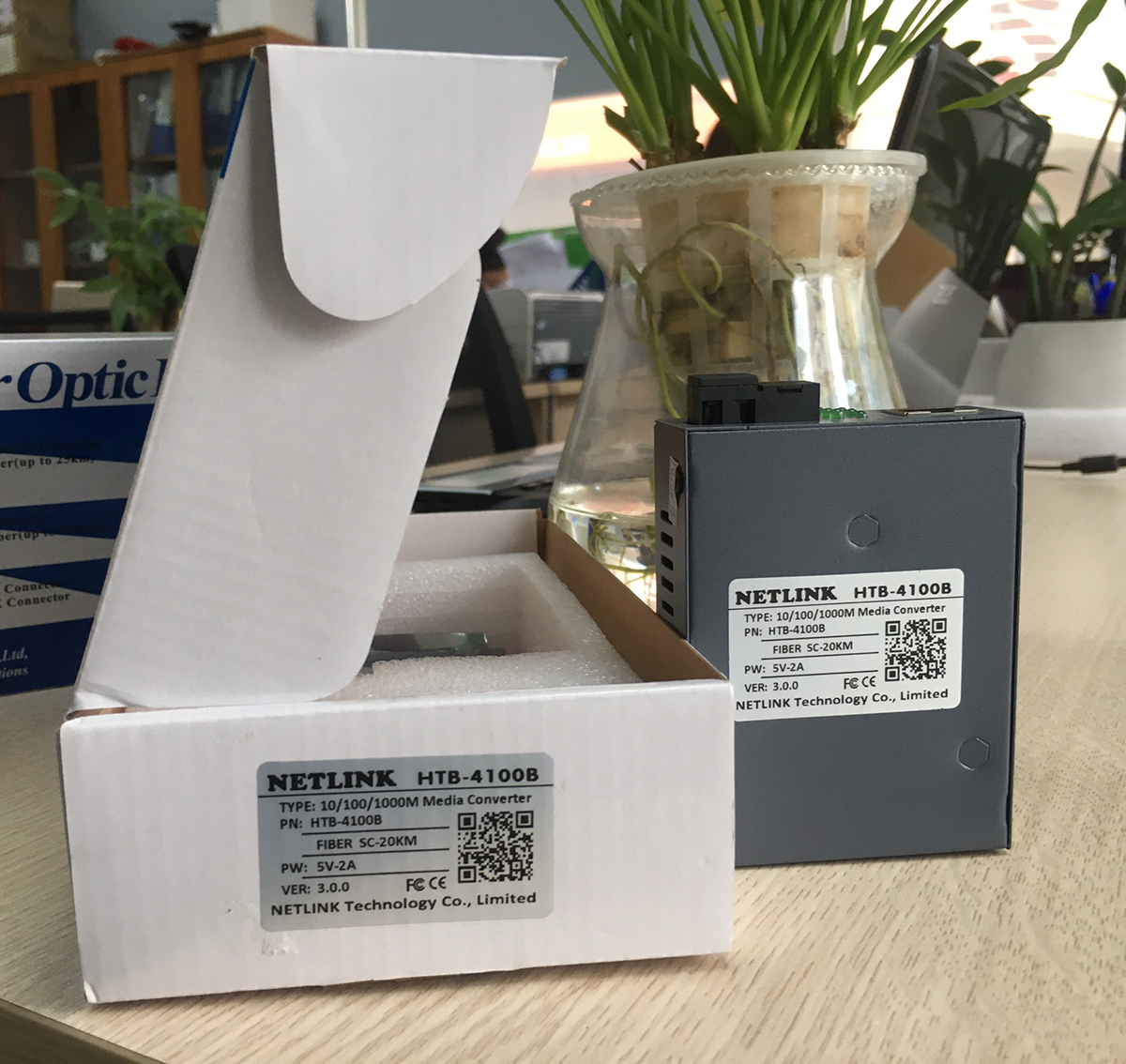 Bộ chuyển đổi quang điện Gigabit 10/100/1000M Converter Netlink HTB-4100A\B - Hàng nhập khẩu