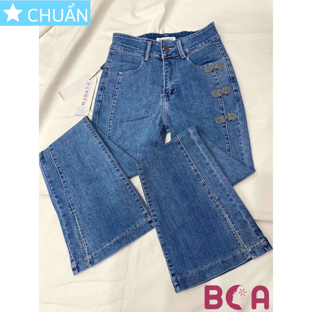 Quần jean nữ ống loe QRO87 ROSATA tại BCASHOP dáng dài, lưng cao, phom chuẩn nhấn 3 điểm bên hông, chất liệu jean cao cấp - màu xanh nhạt