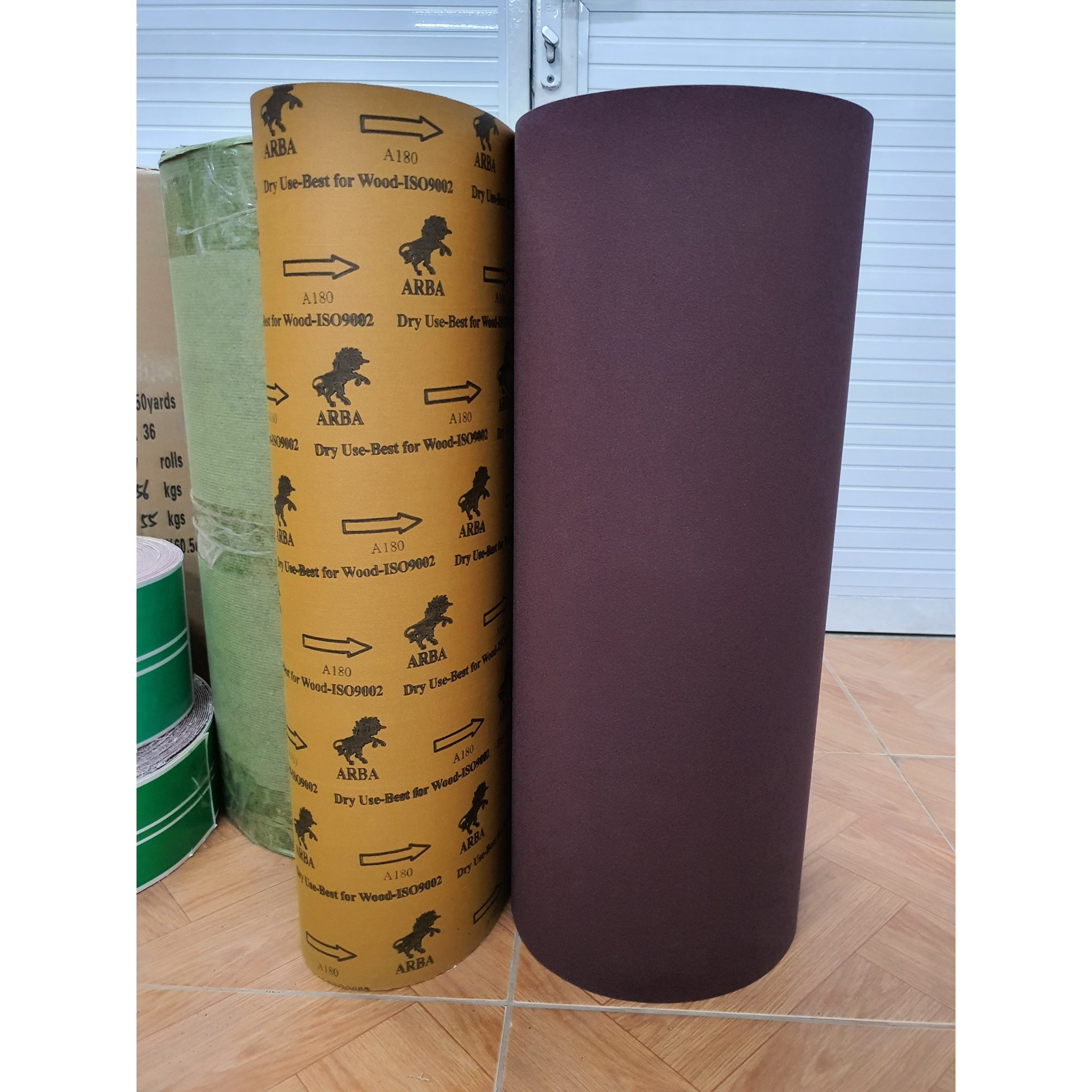 Vải ráp thùng ARBA khổ 60cm cỡ hạt 36 đến 180.
