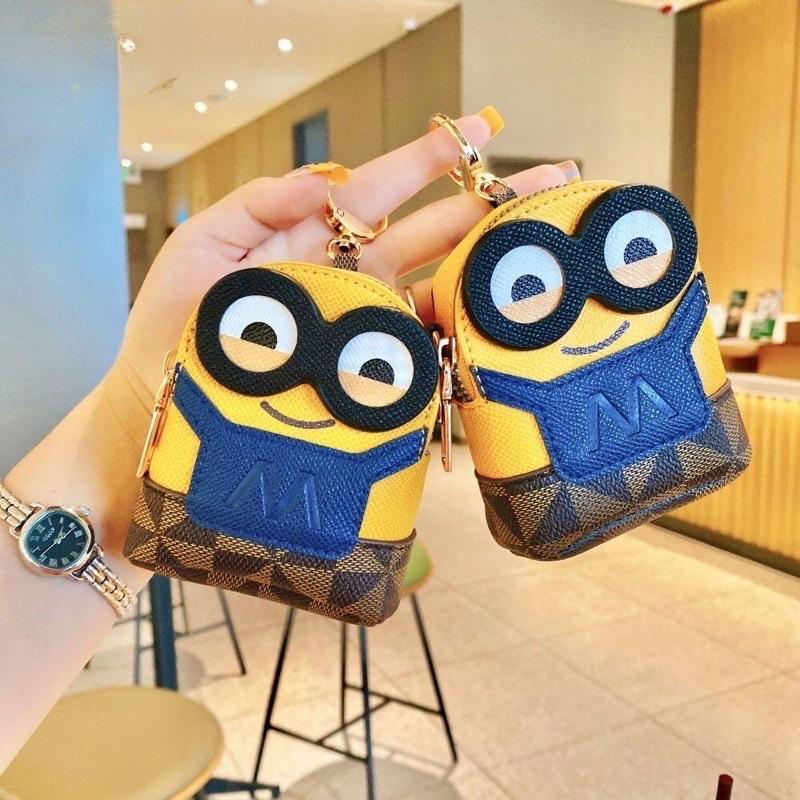 Túi đeo chéo Minion dễ thương cho bé KÈM HỘP xịn xò - Túi mini nữ đeo chéo hình minion đựng son, chìa khoá đi chơi, cafe