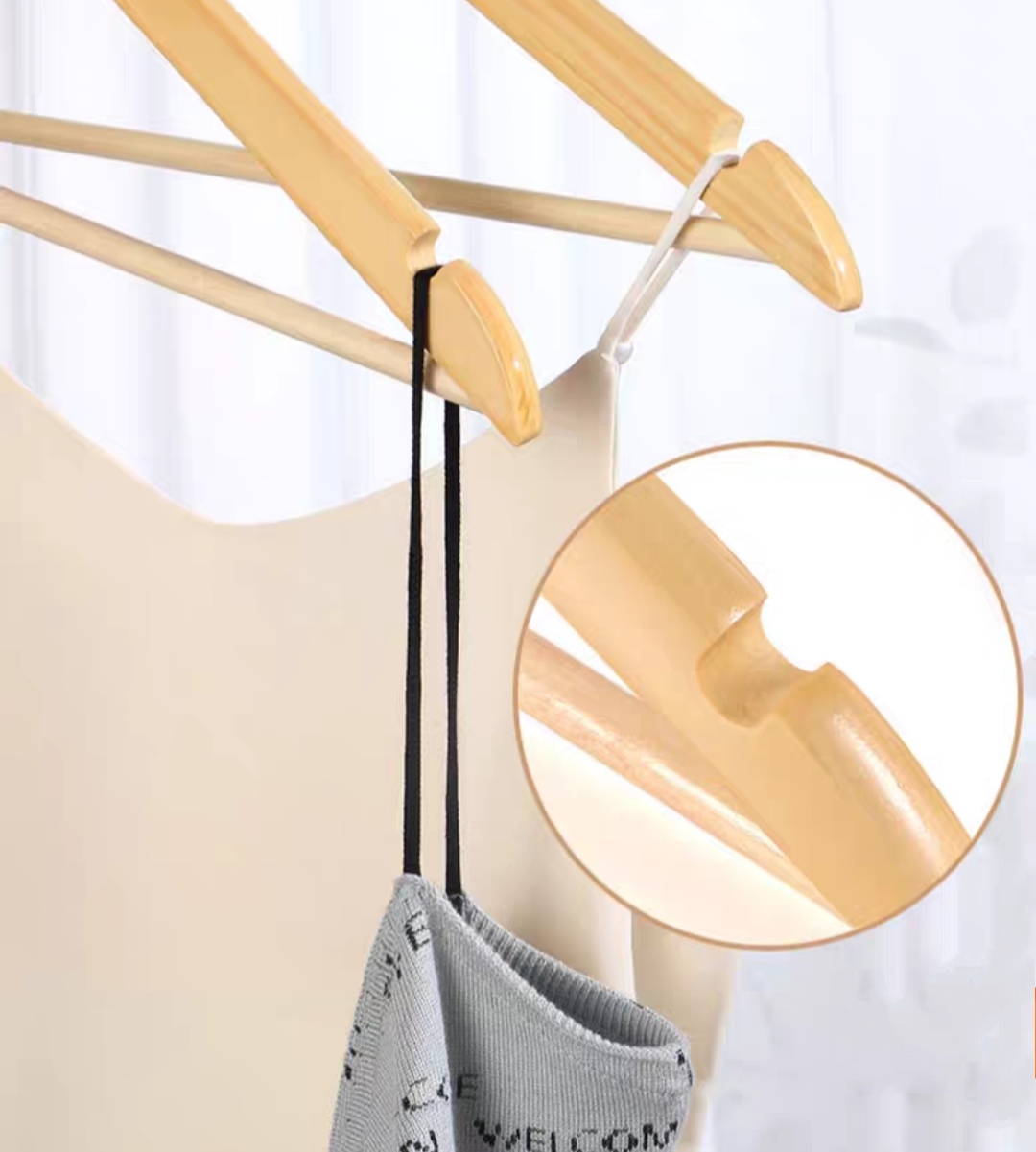 COMBO 10 - 20 MÓC ÁO GỖ TAM GIÁC CAO CẤP LUXURY