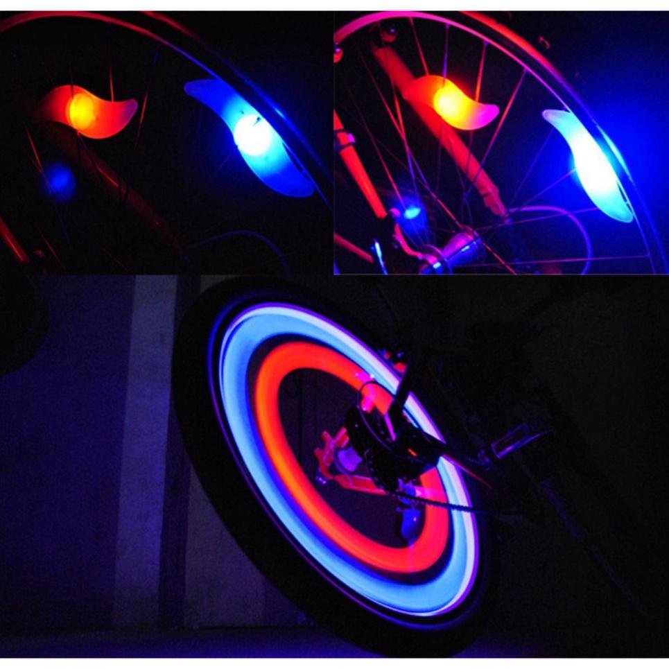 Đèn led gắn nan hoa xe đạp nhiều màu sắc, an toàn khi đi xe đạp buổi tối