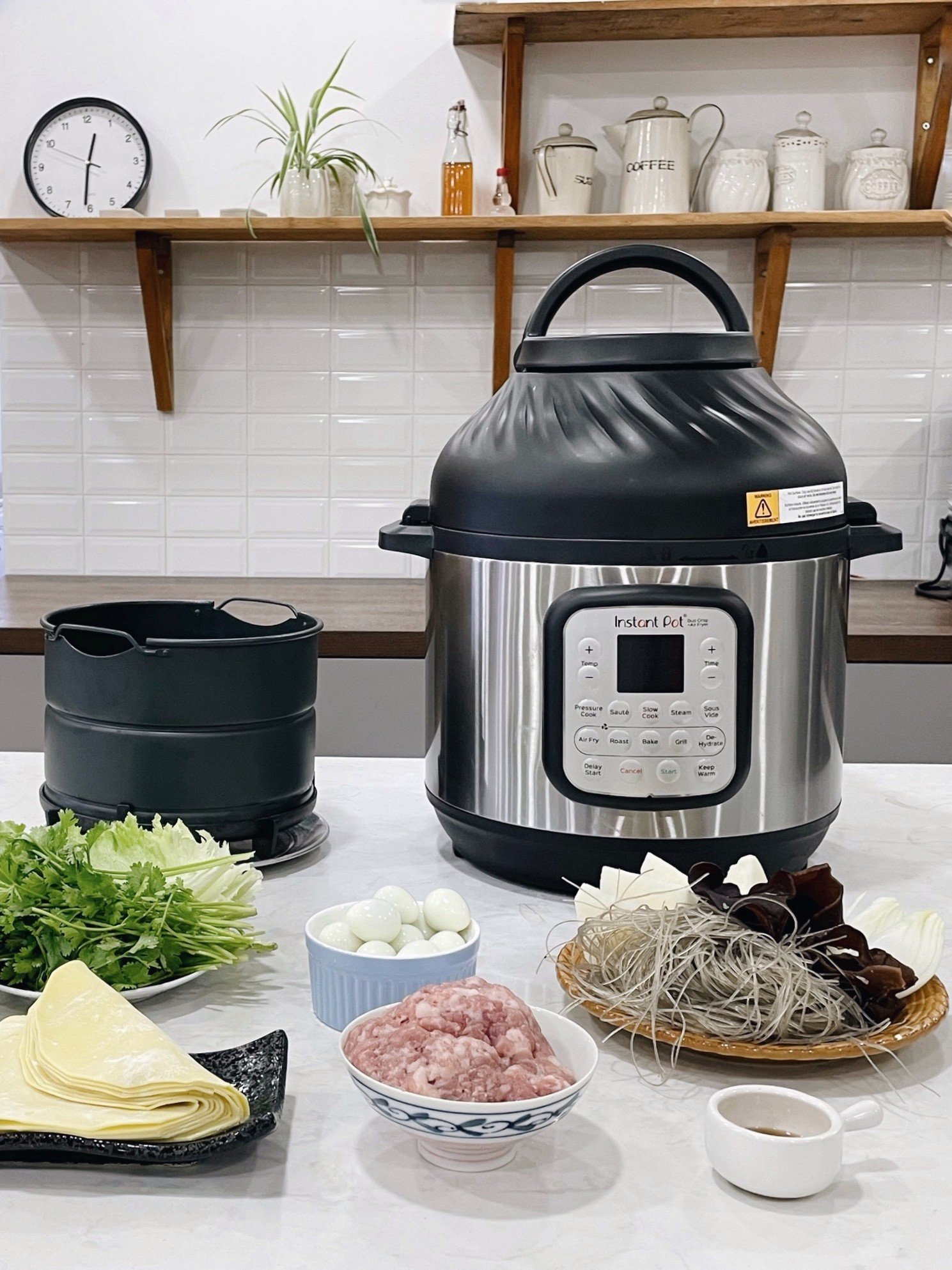 Nồi áp suất kiêm chiên không dầu Instant pot Duo Crisp 11in 1 - Hàng chính hãng