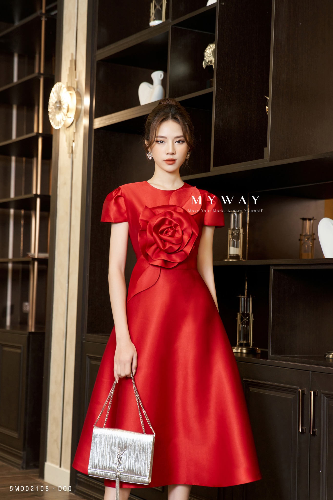 Đầm Đỏ Nữ Dự Tiệc MY WAY Kết Hoa To Sang Trọng 5MD02108