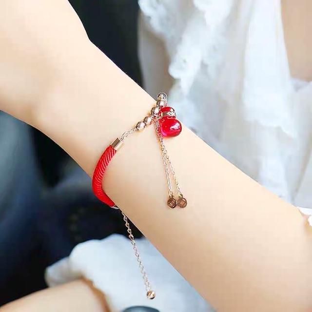 Vòng tay titan dây đỏ hồ lô