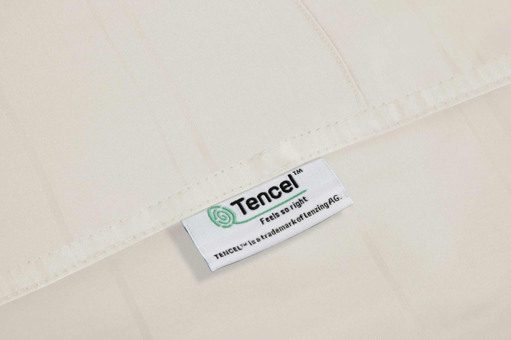 Bộ ga và Vỏ gối Akemi Tencel Touch Clarity, gồm 5 món  v2