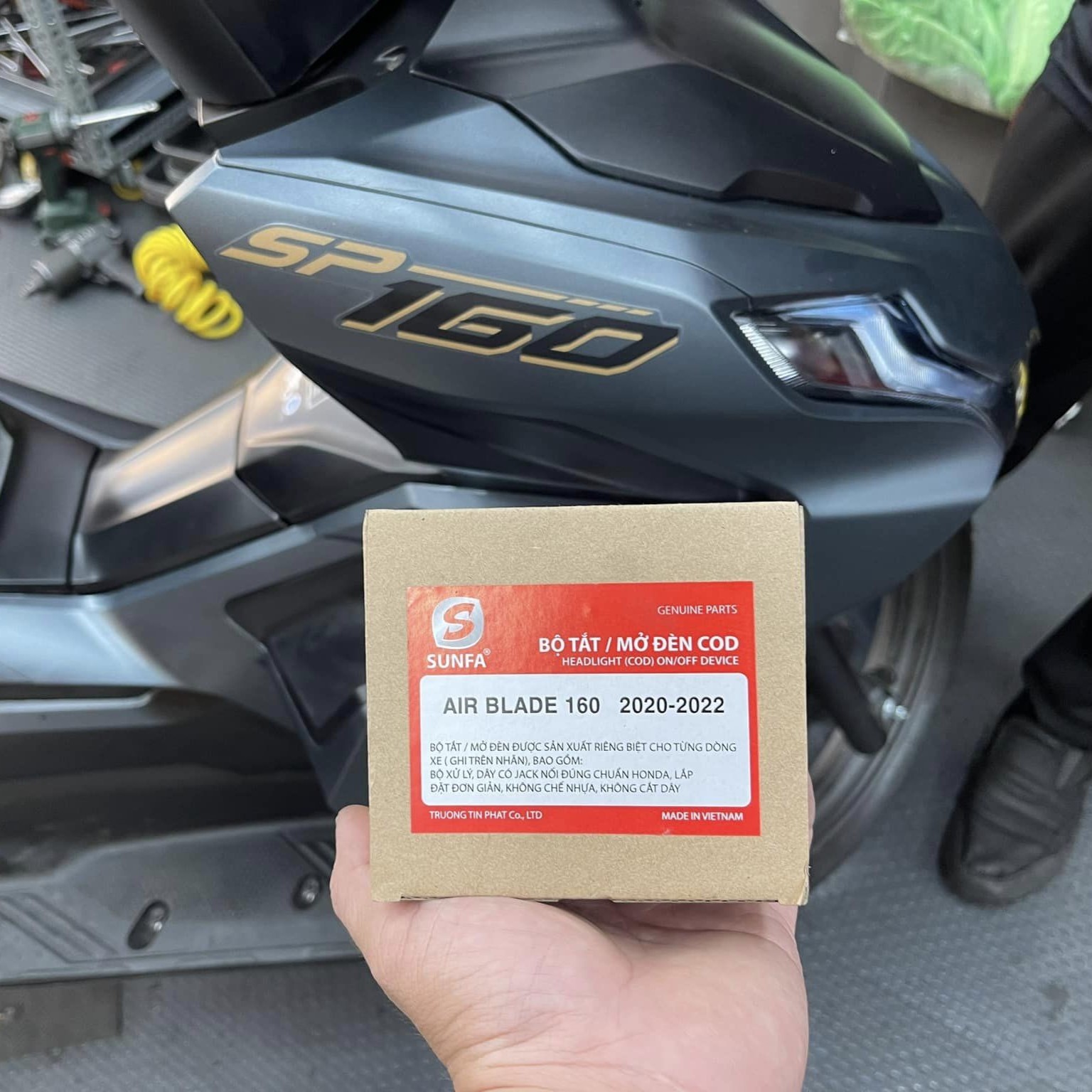 Bộ công tắc đèn Sunfa cho AirBlade 125/160 đời 2022 - 2023 (090035)