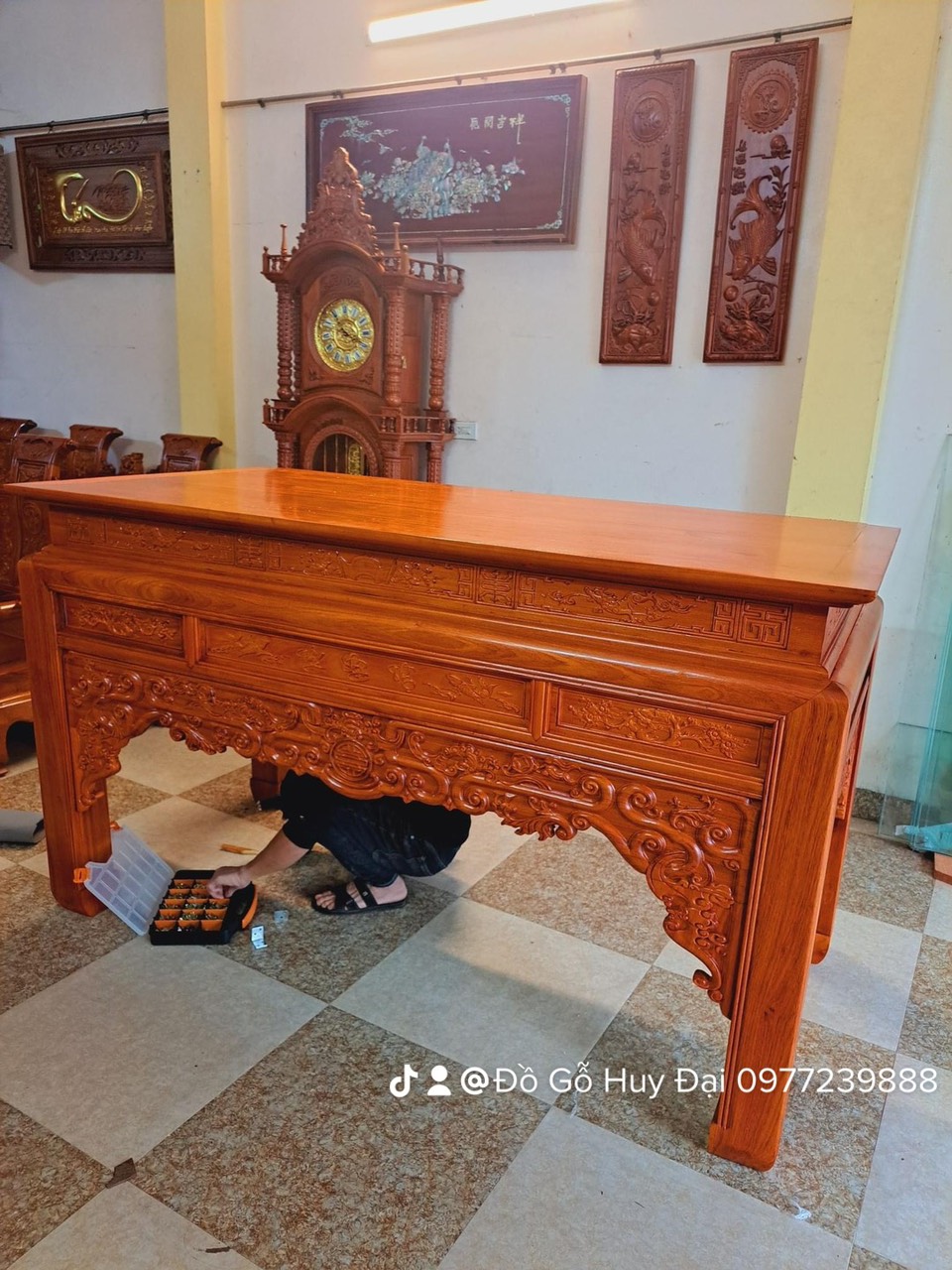 bàn thờ gỗ thông 157cm giá xưởng