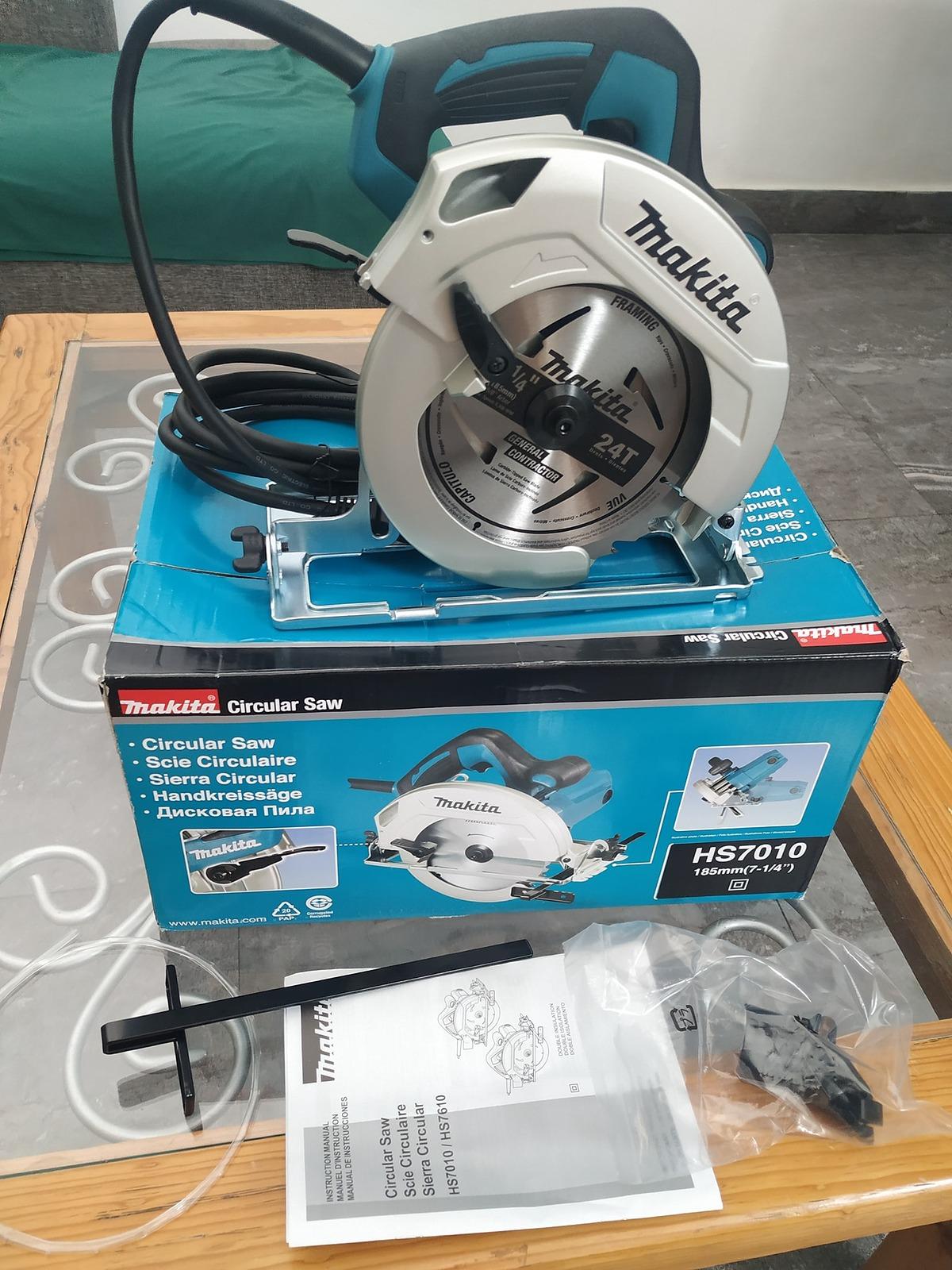 MÁY CƯA ĐĨA (185/190MM) 1600W MAKITA HS7010 - HÀNG CHÍNH HÃNG