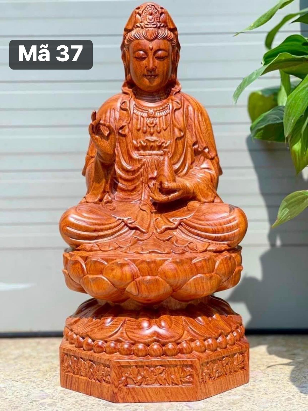 Phật mẹ quan âm Gỗ hương nguyên khối cao 30cm
