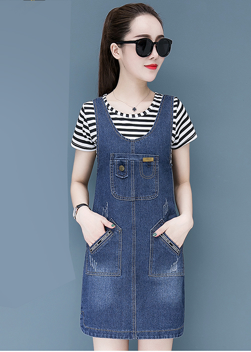 Đầm Yếm Jean Nữ Wash Cào Thêu Logo Thời Trang