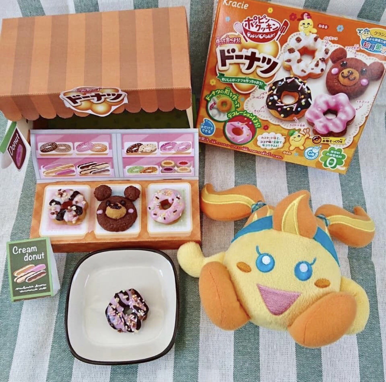 Hình ảnh Combo 3 hộp kẹo sáng tạo popin cookin : cơm bento + bánh donut + thế giới sắc màu