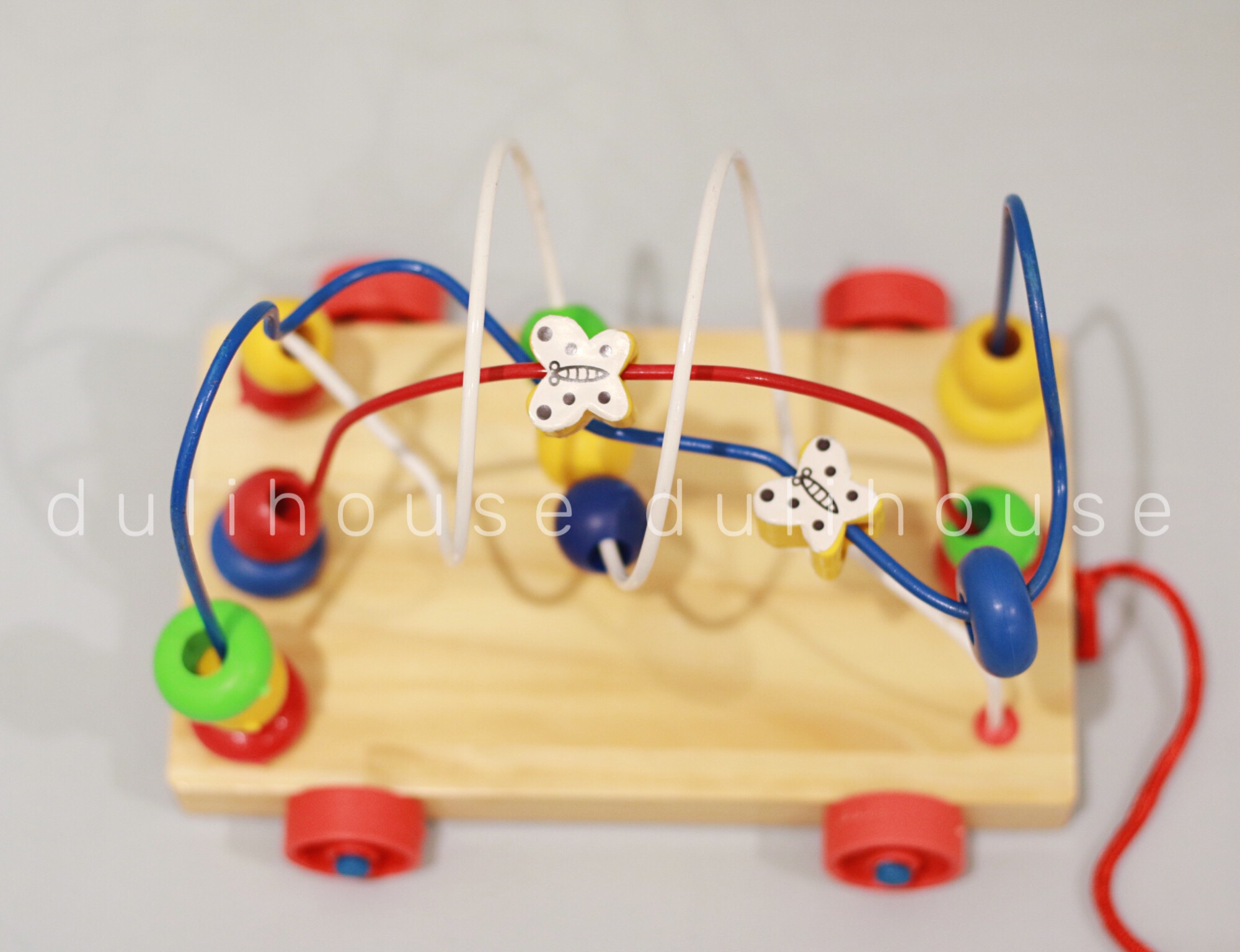 Đồ chơi Gỗ xe luồn hạt loại nhỏ - Giúp bé làm quen màu sắc cơ bản, phát triển tư duy sáng tạo, tăng cường vận động