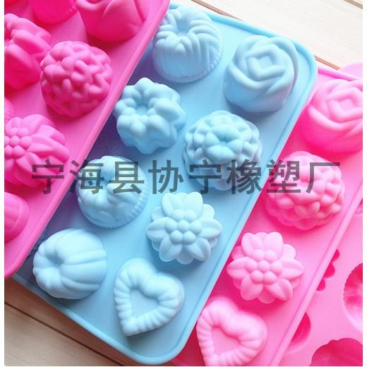 Khuôn silicon làm rau câu làm bánh mẫu 12 ô hoa