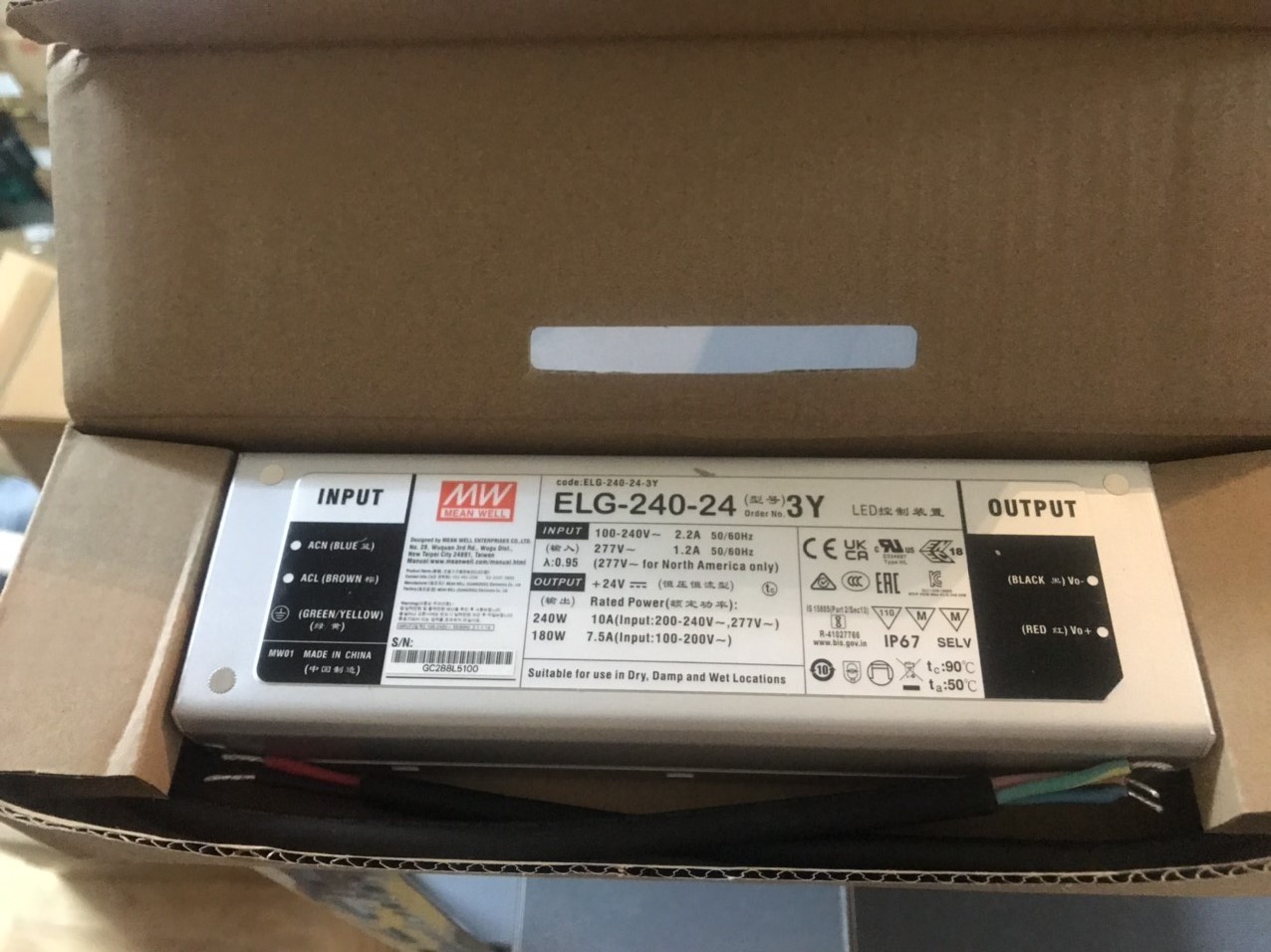 Nguồn LED 24V 10A ELG-240-24 Meanwell Hàng chính hãng