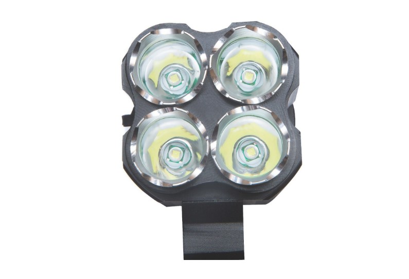 Đèn pin sạc cầm tay Terino L2X4 - Hàng chính hãng