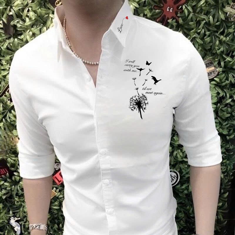 Áo sơ mi in hình họa tiết Chữ Ký ở ngực. Chất sơ mi mềm mịn thoáng mát thấm hút mồ hôi tốt. Phong cách sang trọng thanh lịch